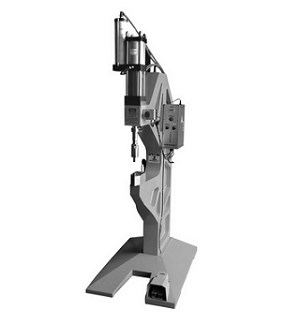 無鉚釘鉚接機(jī)和自沖鉚接機(jī)有什么區(qū)別？