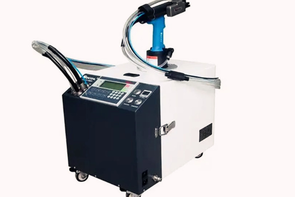 自動送料鉚接機(jī)不僅安裝方便且提高生產(chǎn)效率！ 圖2