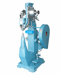 如何區(qū)分氣壓鉚接機(jī)和液壓鉚接機(jī)？