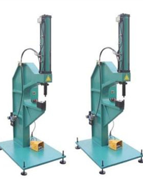 怎么選擇氣壓鉚接機(jī)生產(chǎn)廠家？