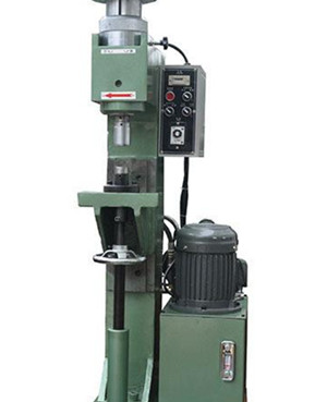 合格的氣壓鉚接機(jī)有哪些特點？